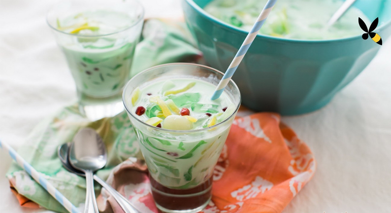 Skimmed milk yogurt