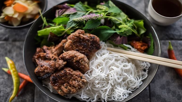 Bún chả- món bún đặc trưng miền Bắc Bún chả- món bún đặc trưng miền Bắc
