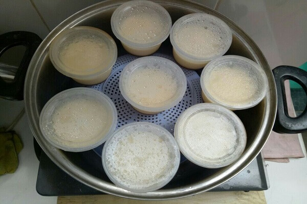 Đơn giản nhất với cách làm bánh flan hấp tại nhà