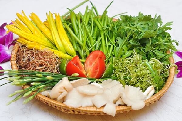 Cách nấu lẩu chua Thái ngon như ngoài tiệm