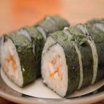Đẹp mắt và ngon miệng với cách làm sushi tôm