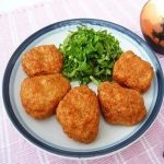 Ngon miệng với cách làm chả tôm chiên giòn