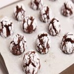 Chocolate Crinkles Cookie ngọt ngào ngày mới