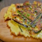 Nóng hổi với cách làm bánh kim chi tuyệt ngon