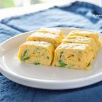 10 phút làm món trứng cuộn phô mai ngon mê mẩn