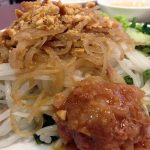 Chia sẽ cách làm bánh tằm xíu mại tiết kiệm thời gian