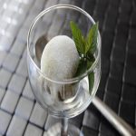 Cách làm mochi trà xanh nhân kem thơm lừng