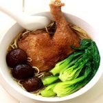 Cách nấu mì vịt tiềm – tuyệt chiêu nấu ăn mà bạn không thể bỏ lỡ