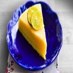 Bánh bông lan hương quất chua chua, thơm nồng mùi quất
