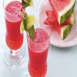 Cách làm sinh tố dưa hấu thanh mát và bổ dưỡng giúp đẹp da