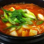 Cách nấu canh kim chi Hàn Quốc thơm ngon mát lạnh