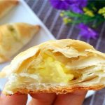 Cách làm bánh sầu riêng chiên giòn đặc sắc