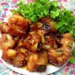 Cách làm sụn heo rim mật ong chua chua ngọt ngọt nhắc tới là thèm