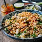 Bữa ăn đổi vị với cơm chiên cua